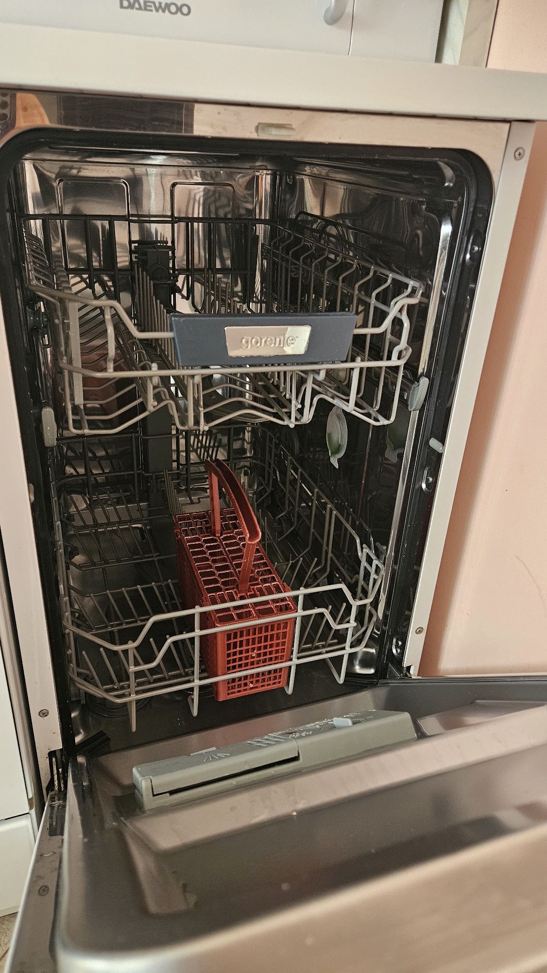 Съдомиялна Gorenje