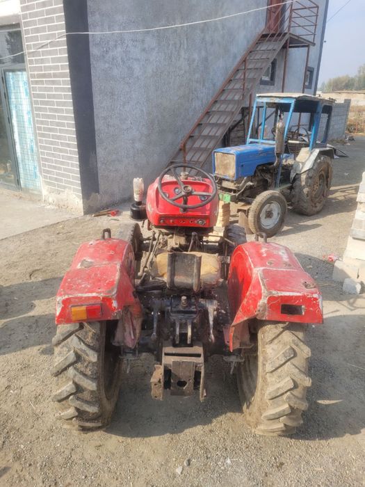 DONGFENG mini traktor sotiladi