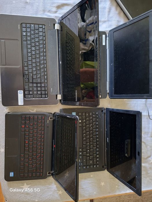 Vand Laptopuri de piese
