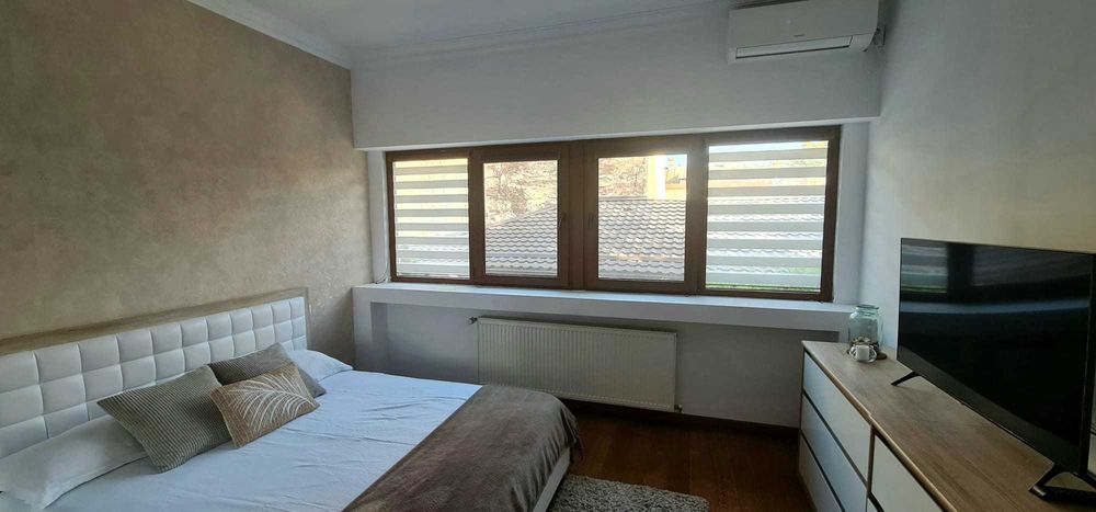 Apartament deosebit situat ultracentral .