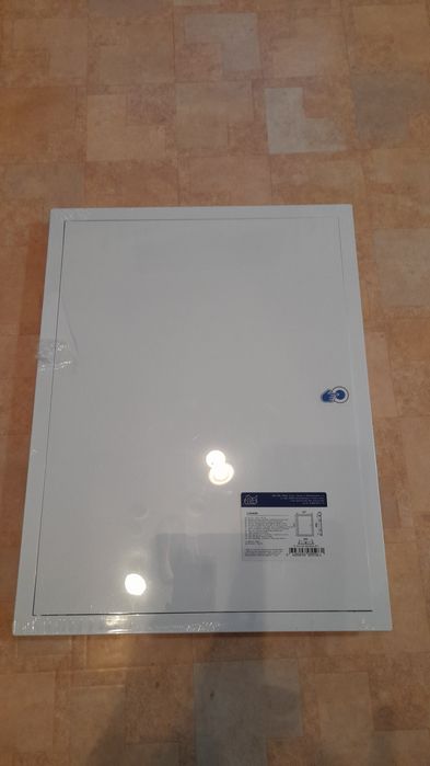 Люк (лючок)под кафель 30 на 40-новый