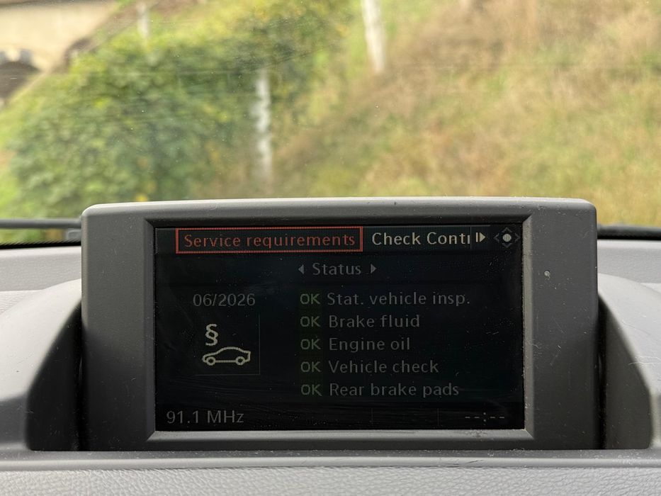 Bmw Seria 1 Facelift 2.0i - 128k km - accept schimb cu masina de uk