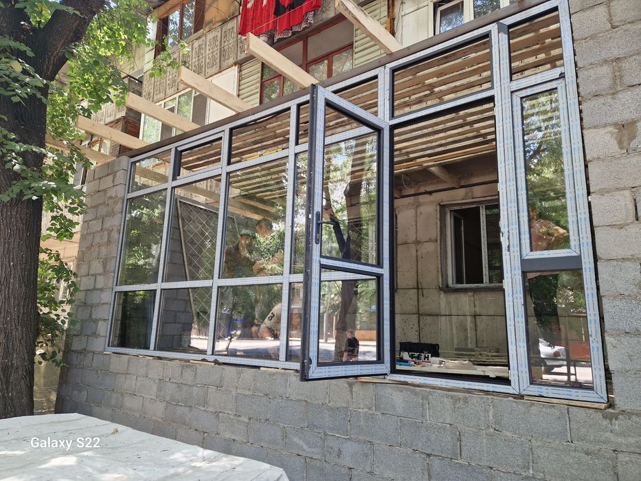 Пластиковые и алюминиевые окна, двери, витражи, перегородки, рассрочка