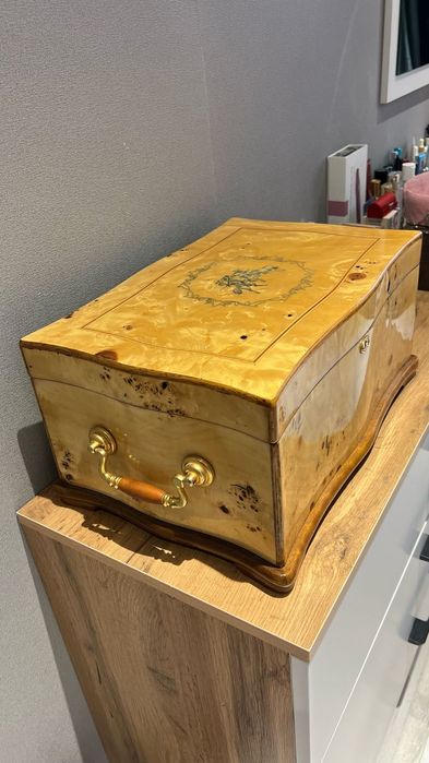 Шкатулка массив универсальная