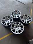 Jante tabla bmw r17 cu capace