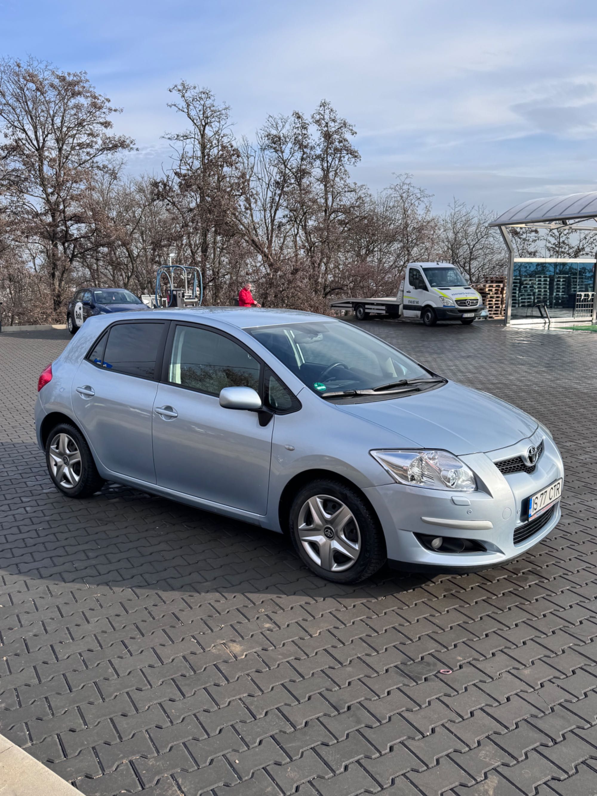 Toyota Auris 1.6 benzina AUTOMAT