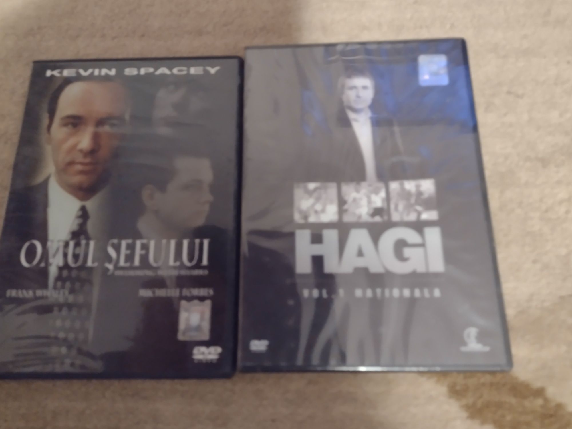 Dvd-uri filme, documentare (  2 bucăți ) :Dictatatorul, Hagi..etc