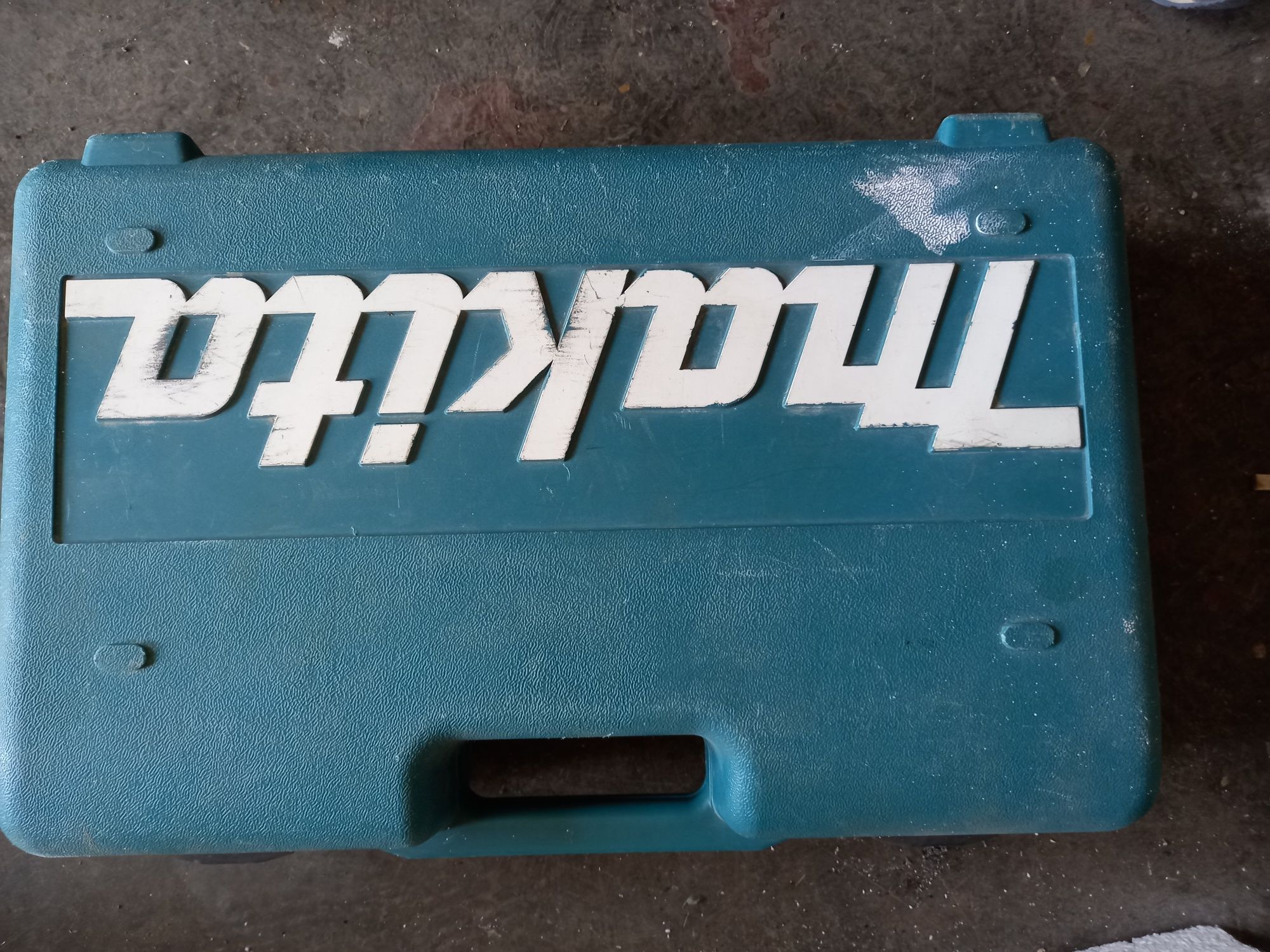 Makita 18v винтоверт