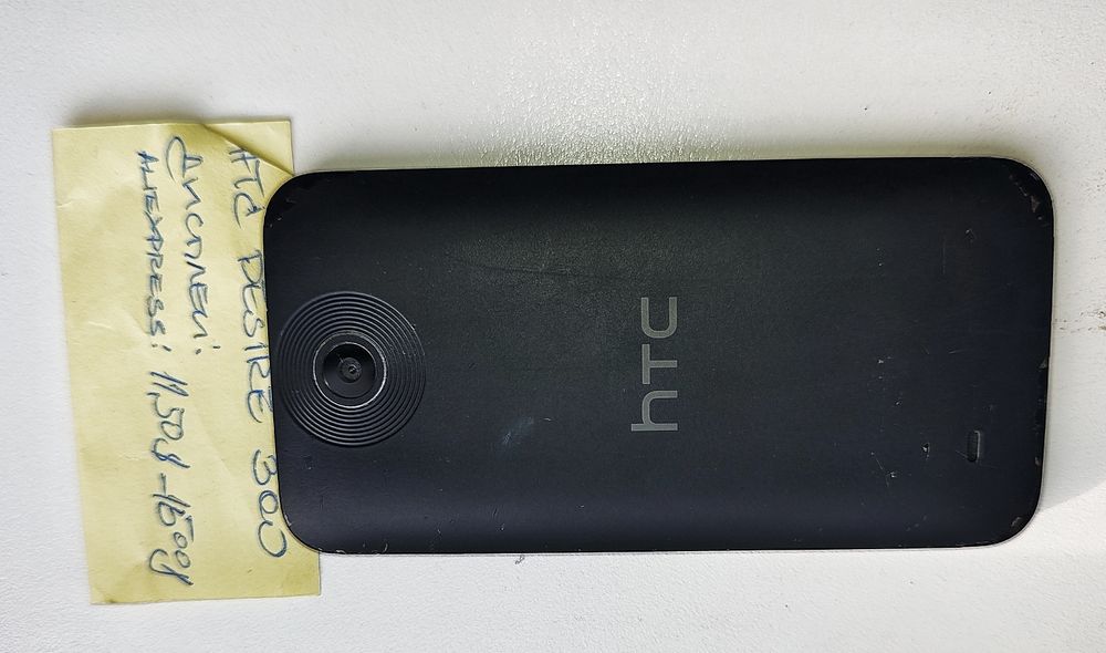HTC Desire 300 на части