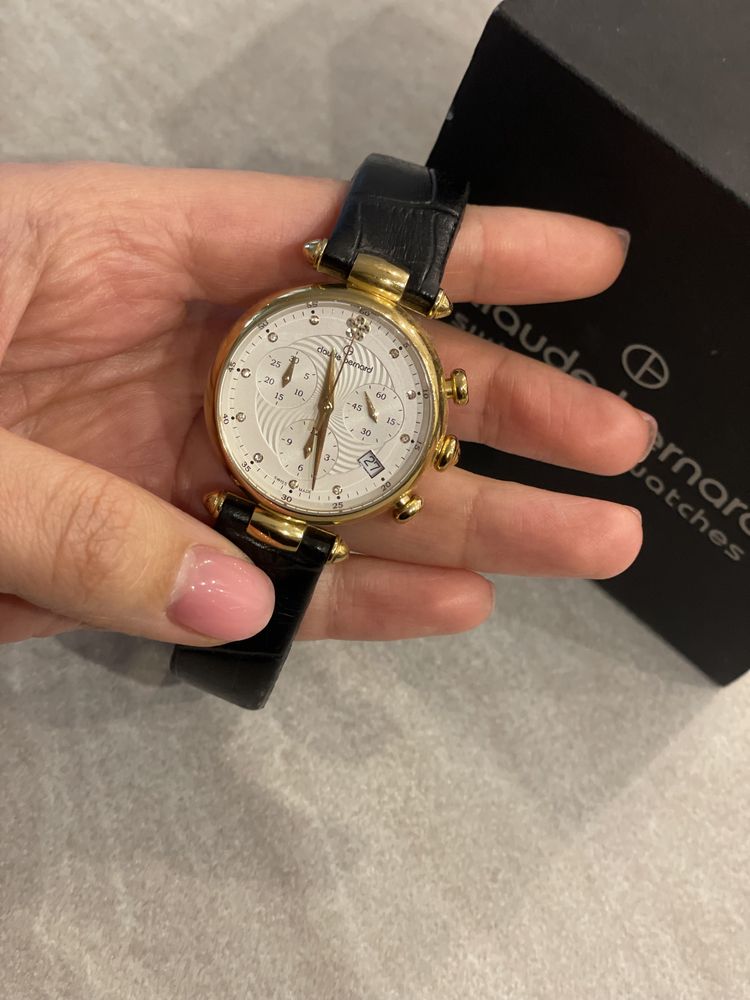 Оригинален дамски чаковник “Claude Bernard “