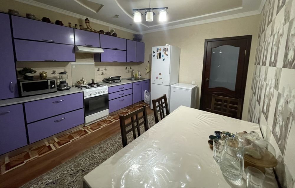 Продаи холодильник