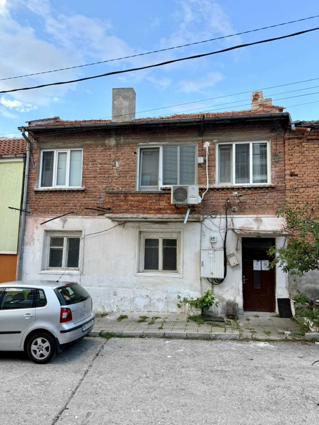 Къща 140 кв.м с двор 24 кв.м, 2 етажа, Асеновград, кв. Жорж Махала