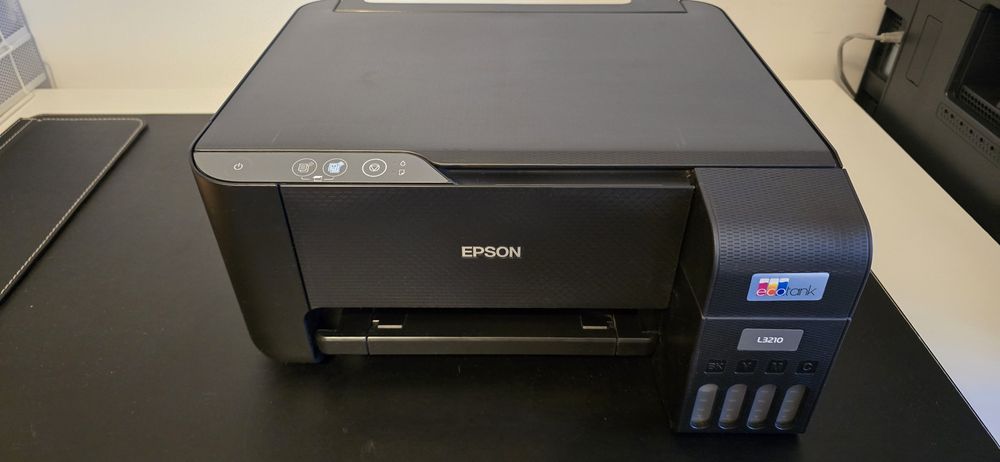 Epson L3210 aproape nouă
