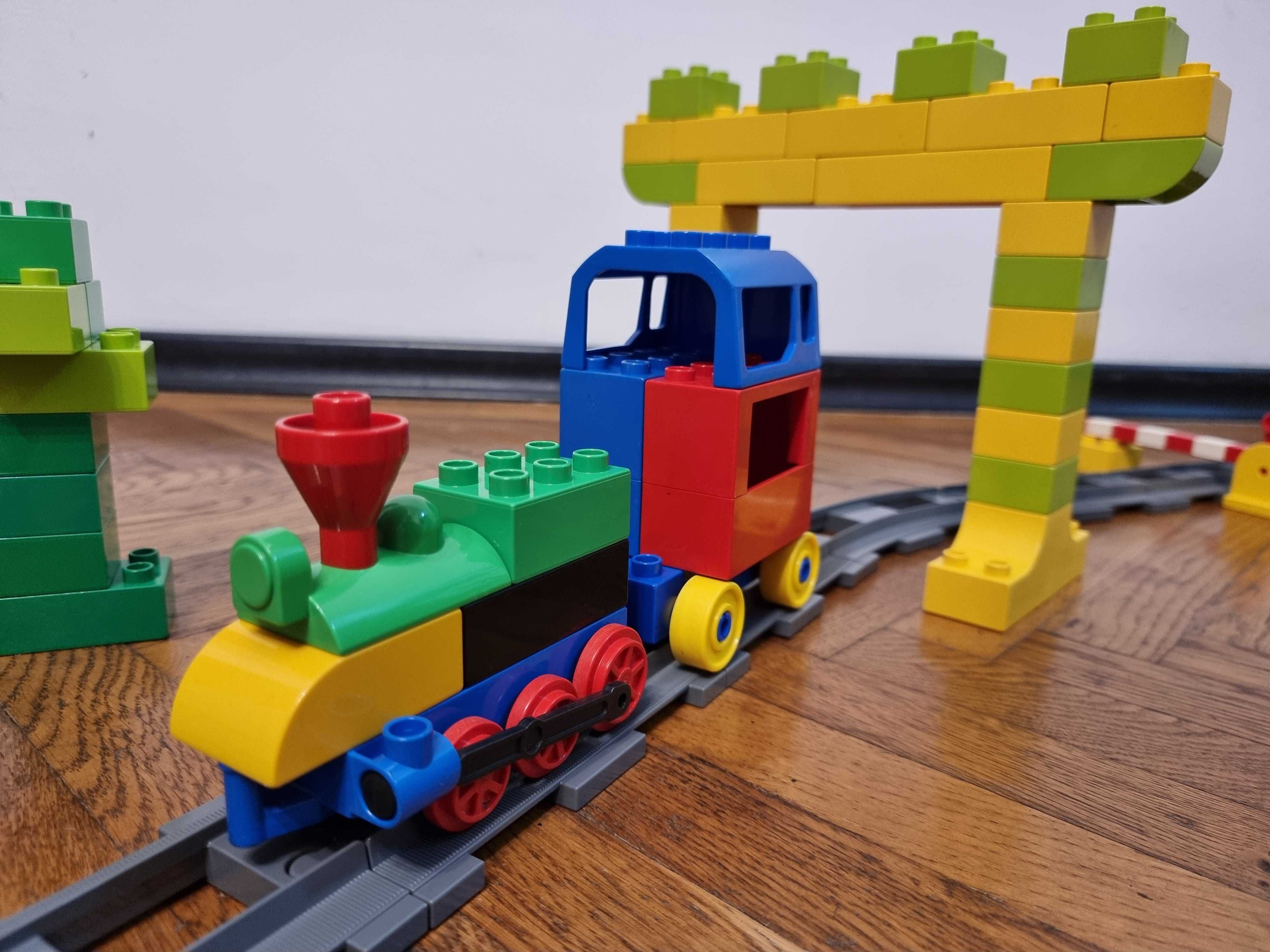 Cale ferata Lego Duplo, cu viaduct si bariere