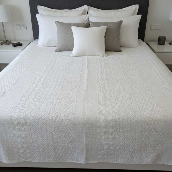 CUVERTURĂ Zara Home din bumbac cu model in relief (230 x 250 cm)