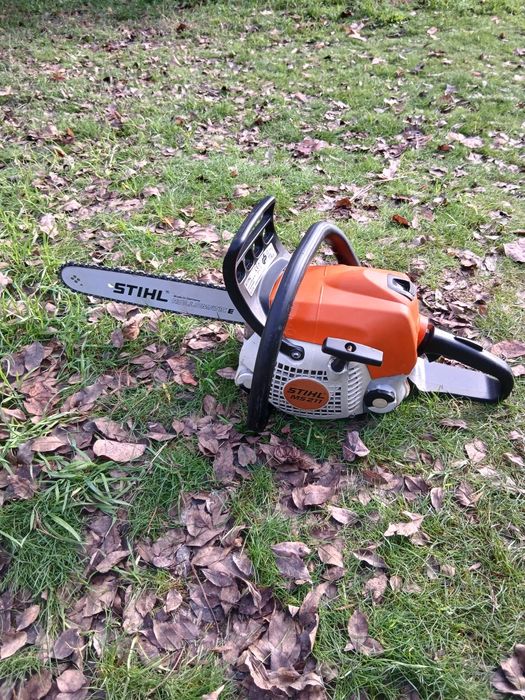 Верижен бензинов трион Stihl MS 211, 1.7 kW, 35 см