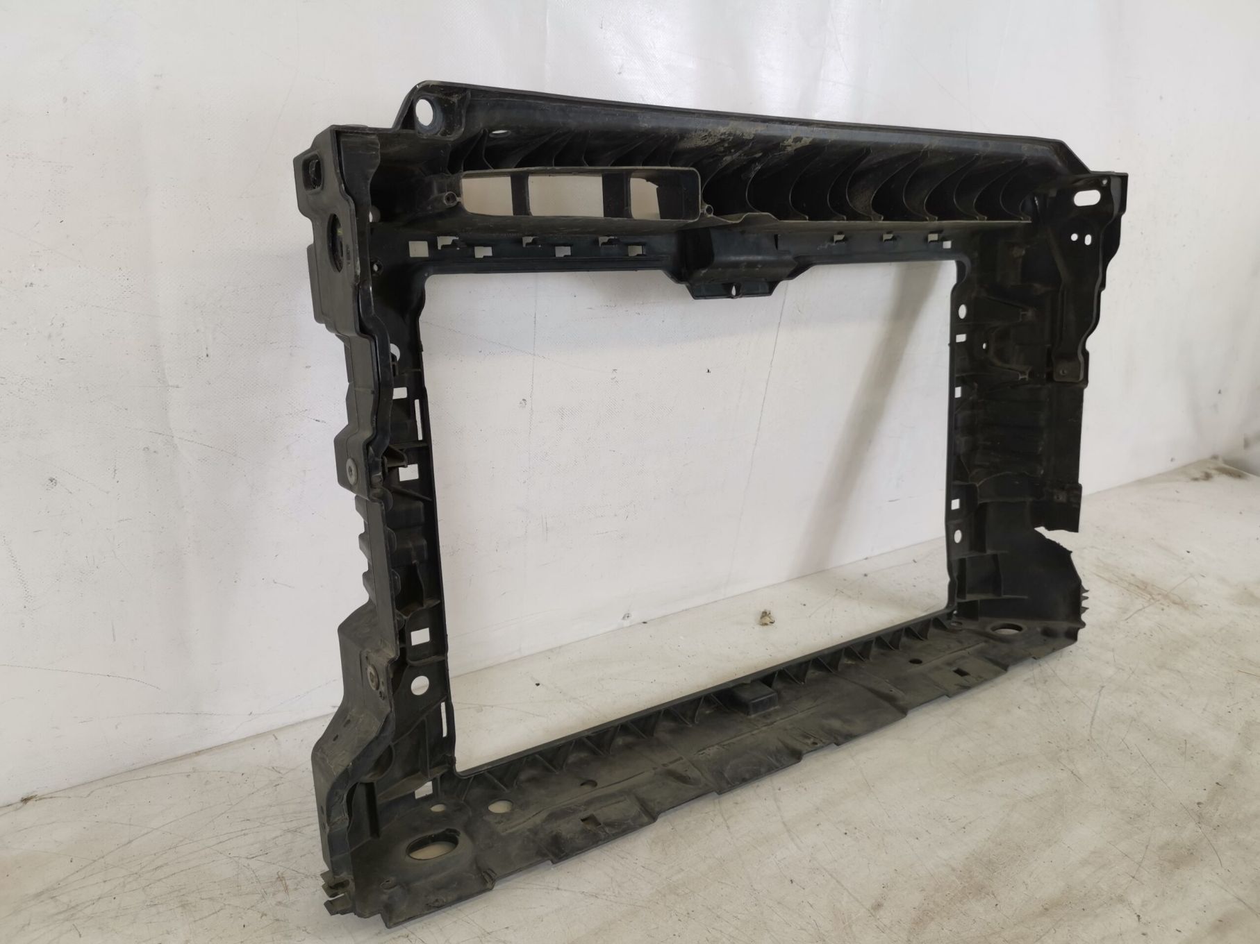 Trager Frontal 2015, 2016 Volkswagen VW  Jetta 6 2010 2011 2012 2013 2
