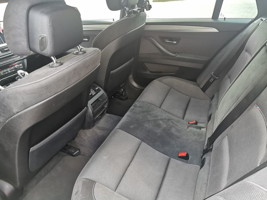 Vând BMW F11 Xdrive Pachet M