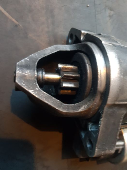 Стартер за Audi A8 D3 4.0 TDI