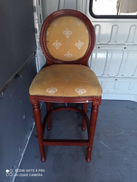 Бар столове дървени