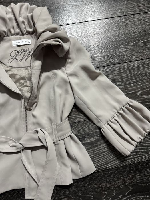 Jacheta femei Zara impecabila marimea M