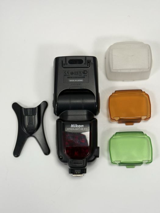 Flash Nikon SB-910 Светкавица