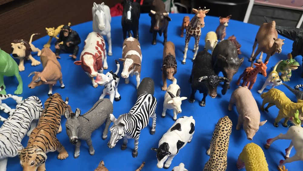 Lot figurine animale