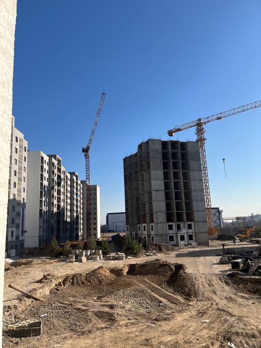 Uyni ichidagi remontga taklif qilamz yotoq joy va 3 mahal ovqat bor