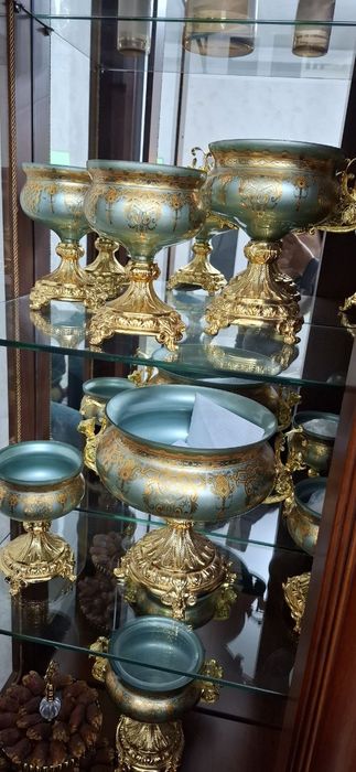 Продам не дорога сервис Богема 12 шт . наименований