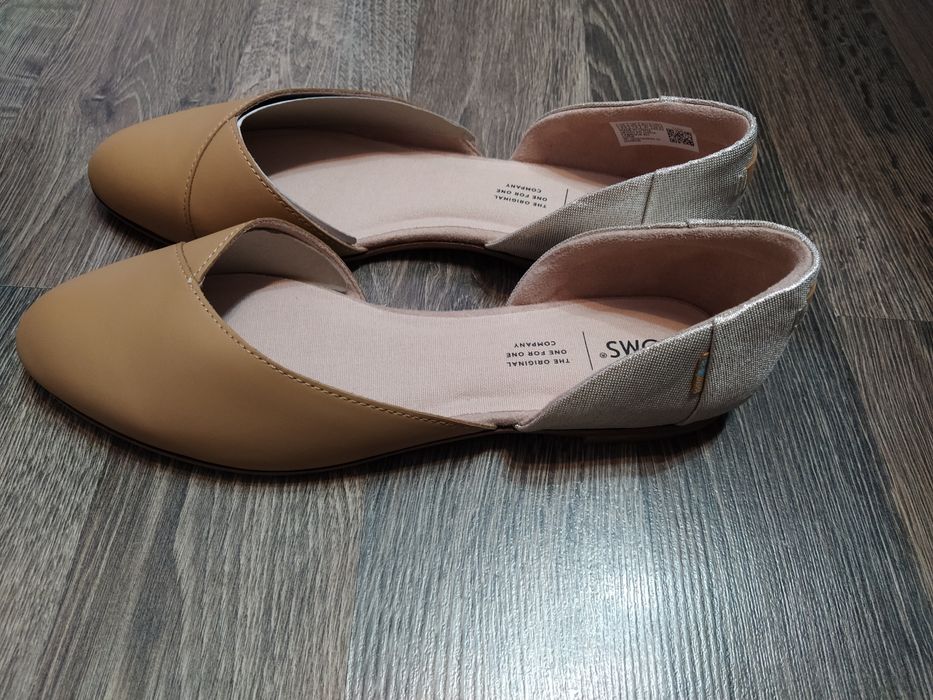 Дамски кожени обувки TOMS, размер 41
