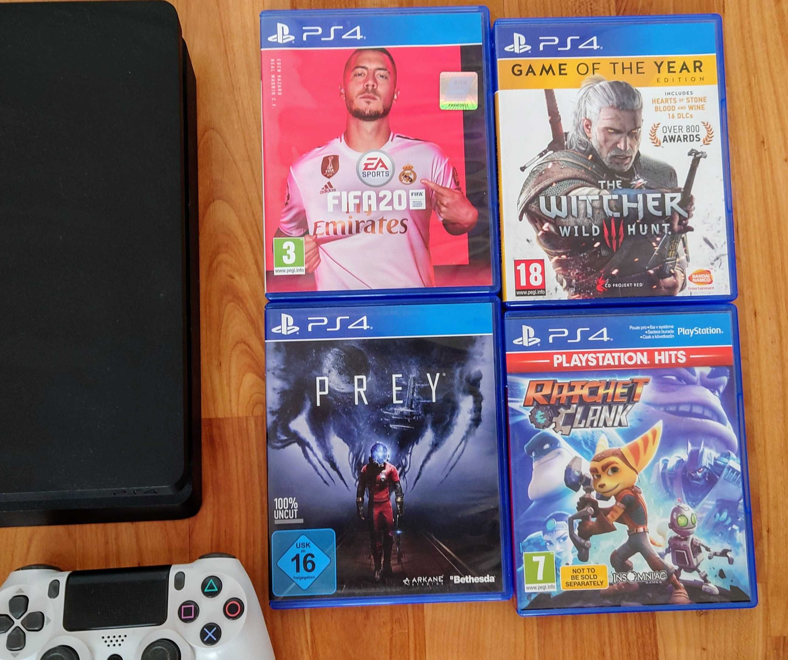 [ PS4 > 1000GB PlayStation 4 Slim с 2 джойстика и 4 игри