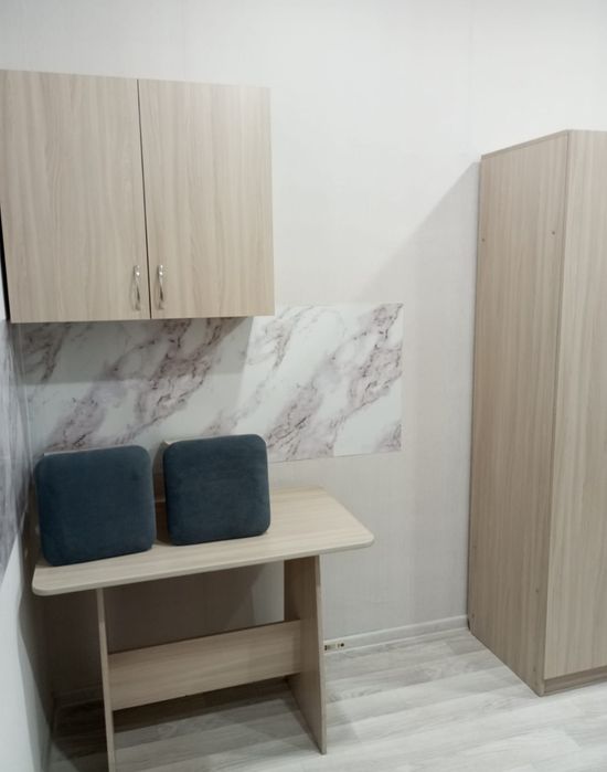 Сдам  2 ком общежитие в районе ДСРа