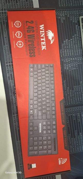 Продаю клавиатуру новую