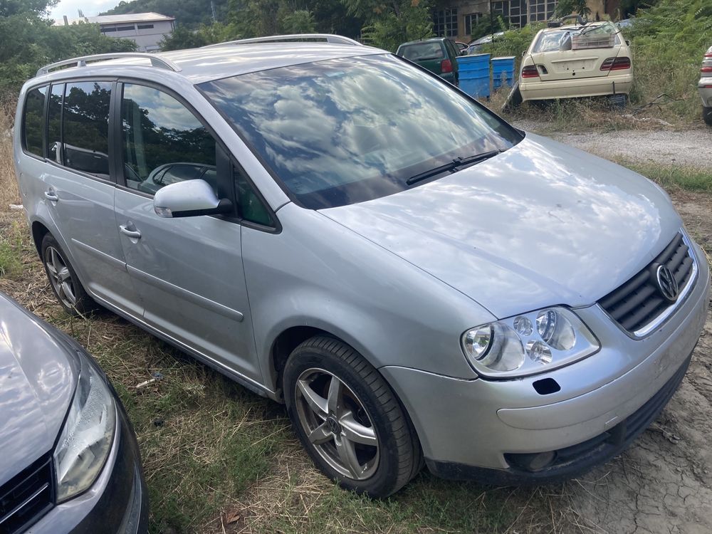 Volkswagen Touran 2.0 DSG на части.