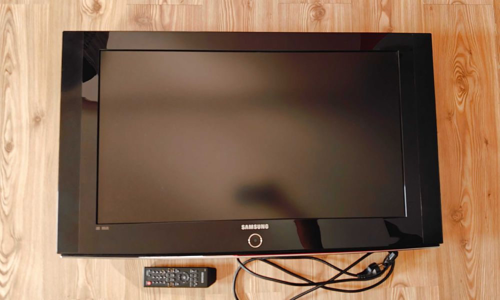 Televizor  Samsung Full HD LE-32 S81