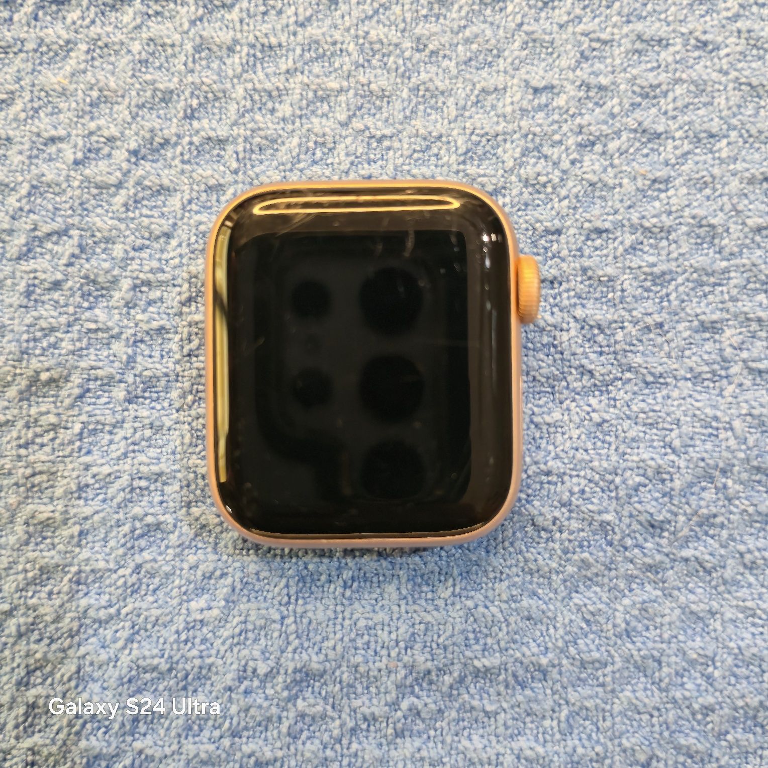 Apple watch SE + Аксесоари