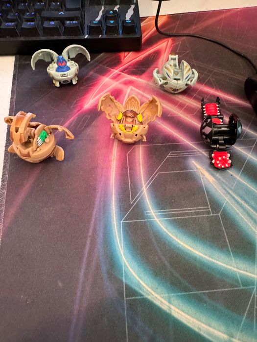 Оригинални Bakugan топчета (колекционерски)