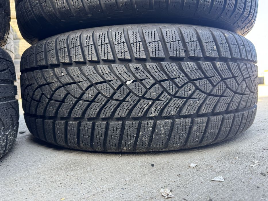 Anvelope 225/55/16 Goodyear