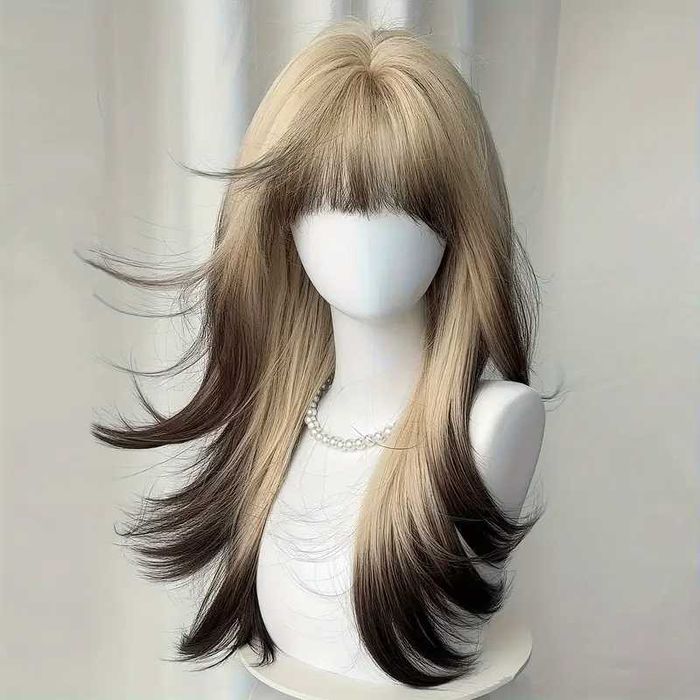 Омбре руса перука с тъмни краища и бретон