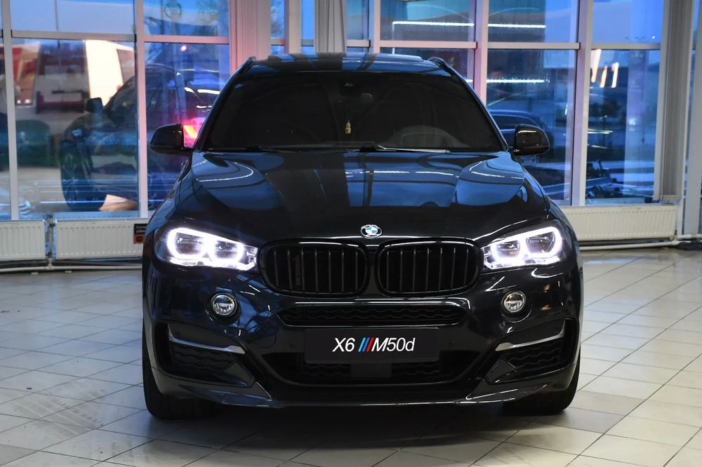 BMW X6 M Bmw X6 M50D 381cp