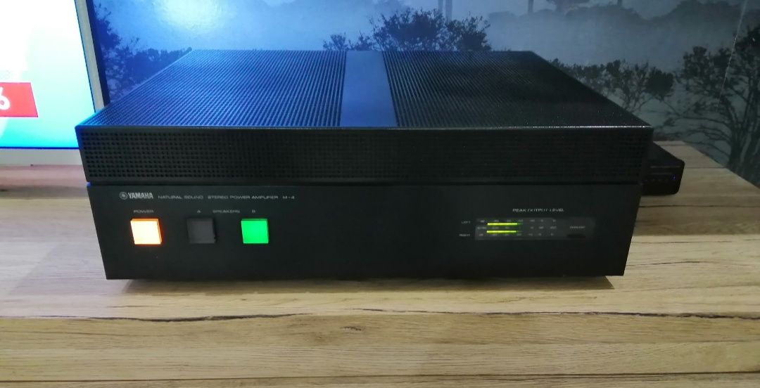 Yamaha m4 putere audio