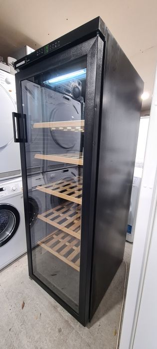 ТОП Мултитемпературен Вино-охладител  Liebherr Vinothek WTb4212