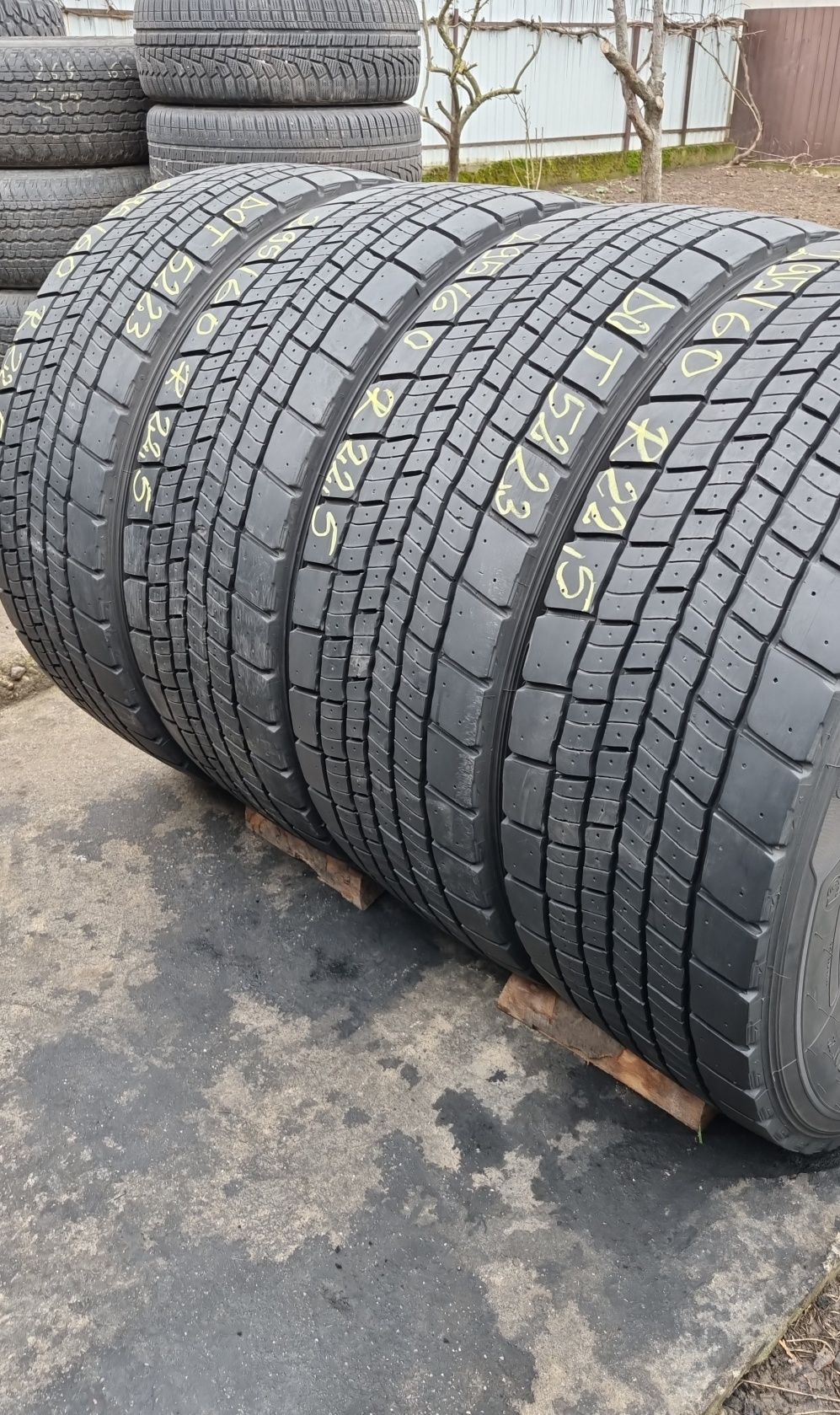 4 Anvelope Michelin 295/60 R22.5 (Camion Tractiune) DOT 5223.