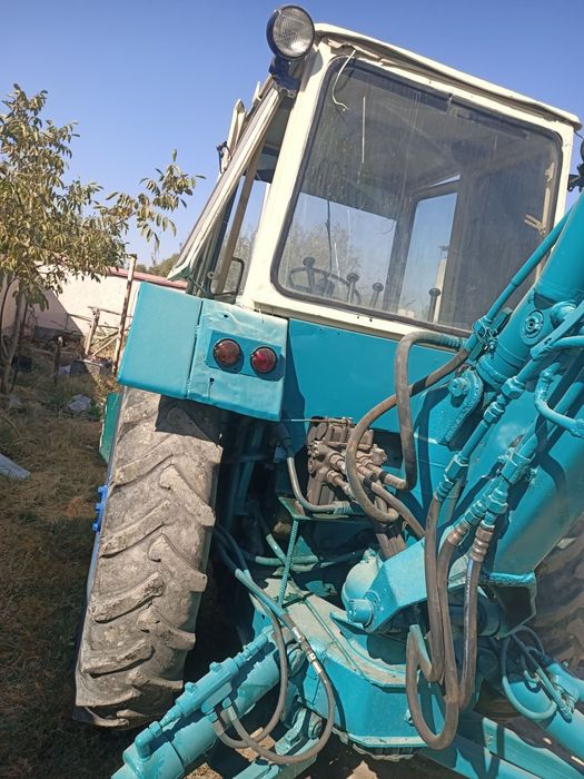 Traktor belarus YUMZ ishlashi idial ishlab turibdi hec qanaqa xarajat