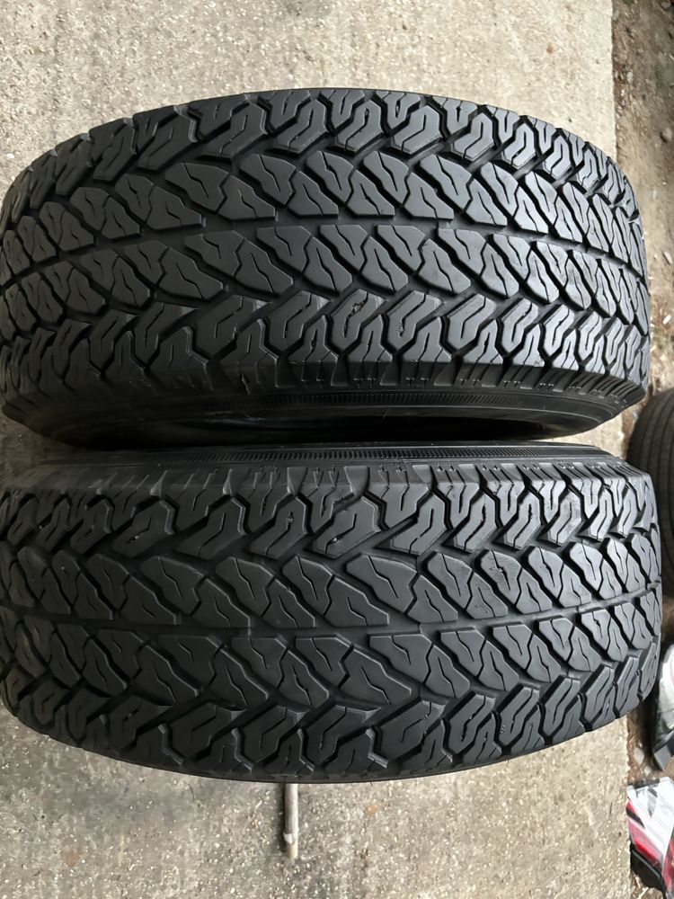 31x10.50 R15 2бр летни гуми