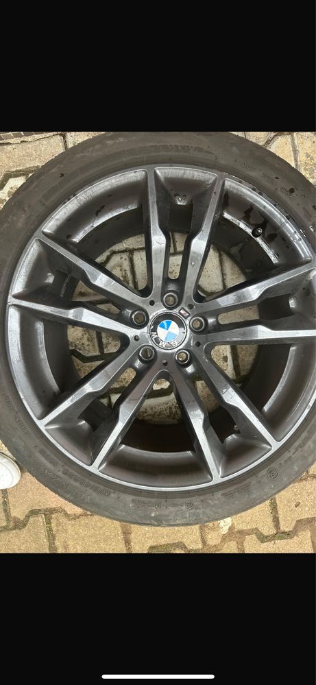 Jante Bmw plus cauciucuri vara