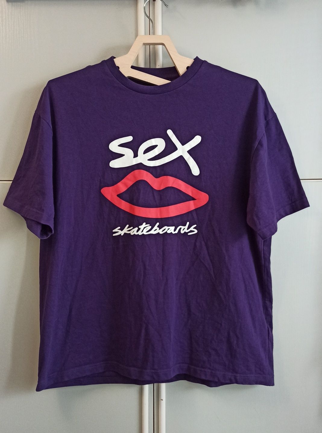 Sex Skateboards t-shirt / Carhartt Nigel риза / Nike тениска