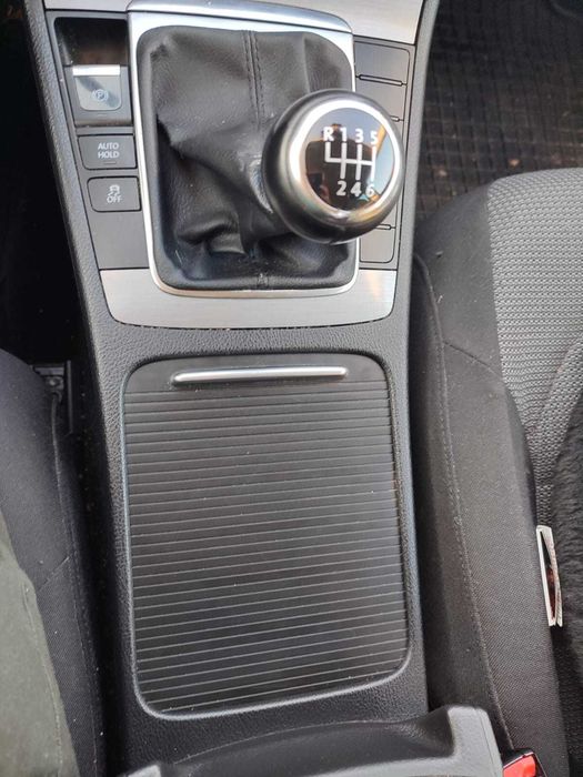 Volkswagen Passat B7 2.0 TDI BlueMotion • Impecabil • Full • ITP 2026