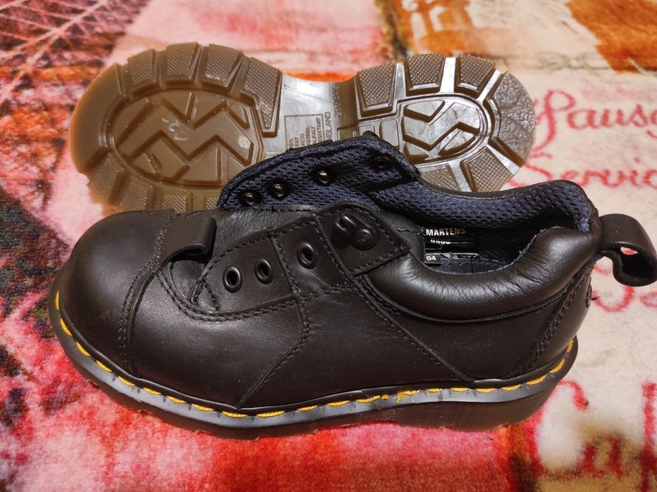 Детски обувки нови