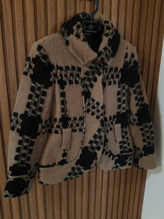 Палта BURBERRY , MANGO, ZARA и Katerina